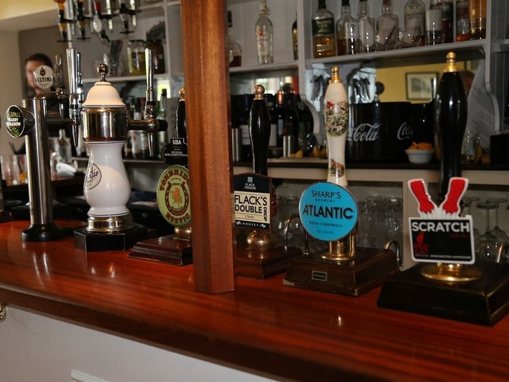 The Northbrook Arms Hotel Micheldever Buitenkant foto